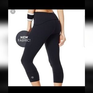 Black Cropped Leggings